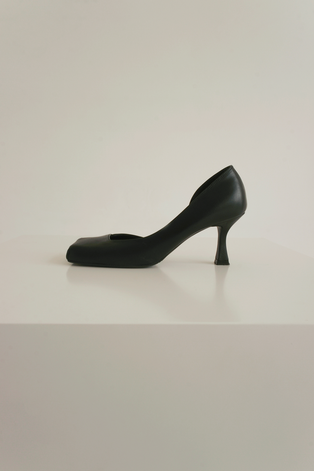 ANTHÈSE Pluie square heel, black
