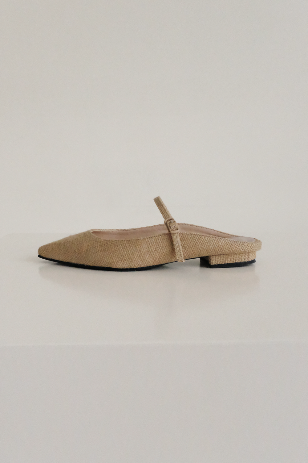 ANTHÈSE mary jane flat mule, linen natural (10%)
