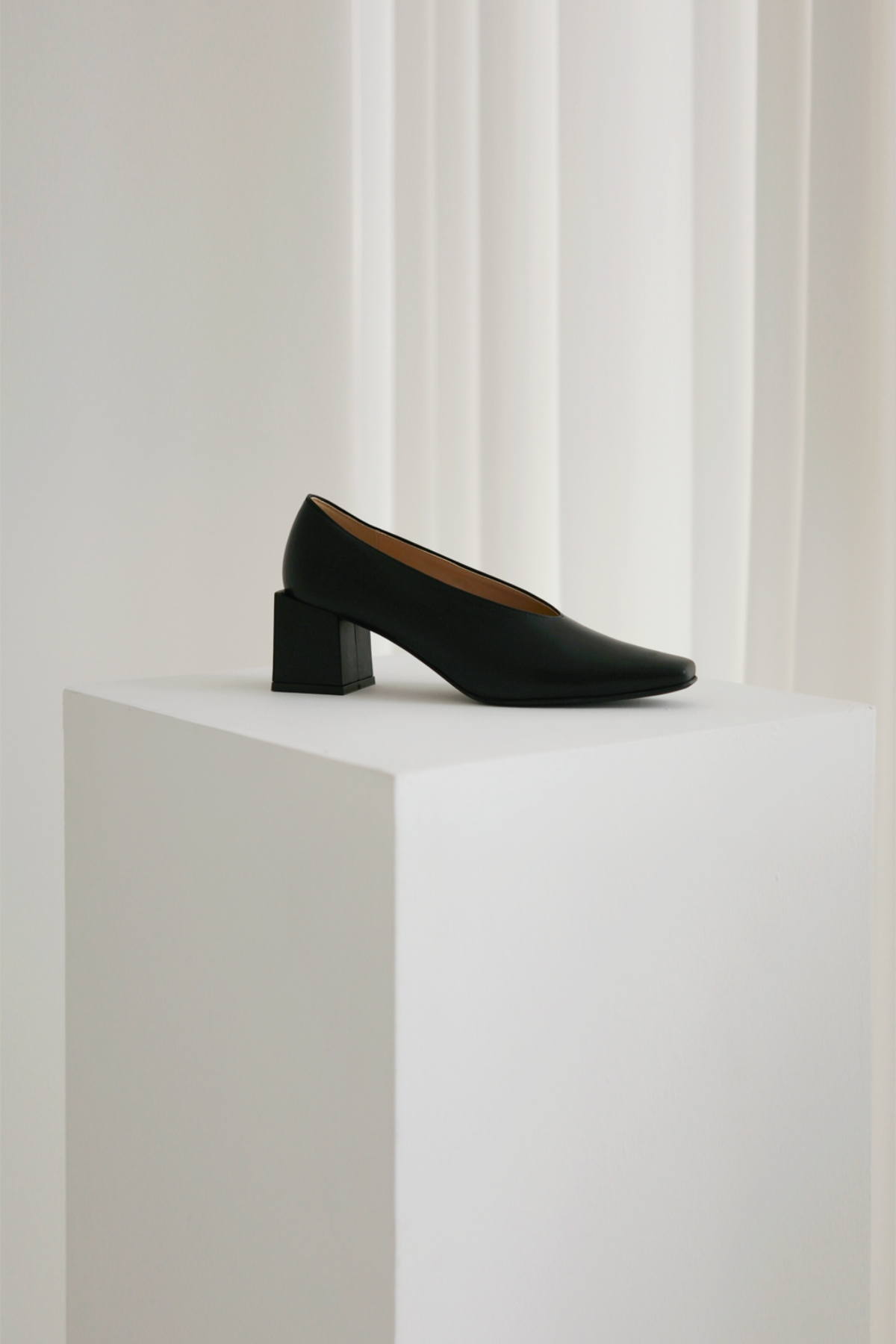 ANTHÈSE venica square middle heel, black (40%)당일발송