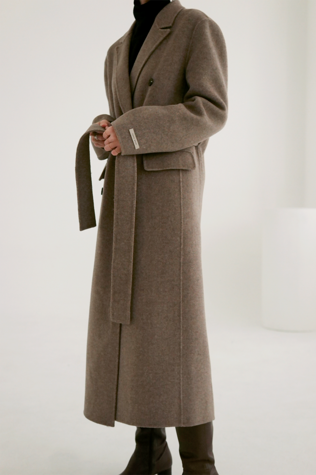 ANTHÈSE vello double long coat, oatmeal brown